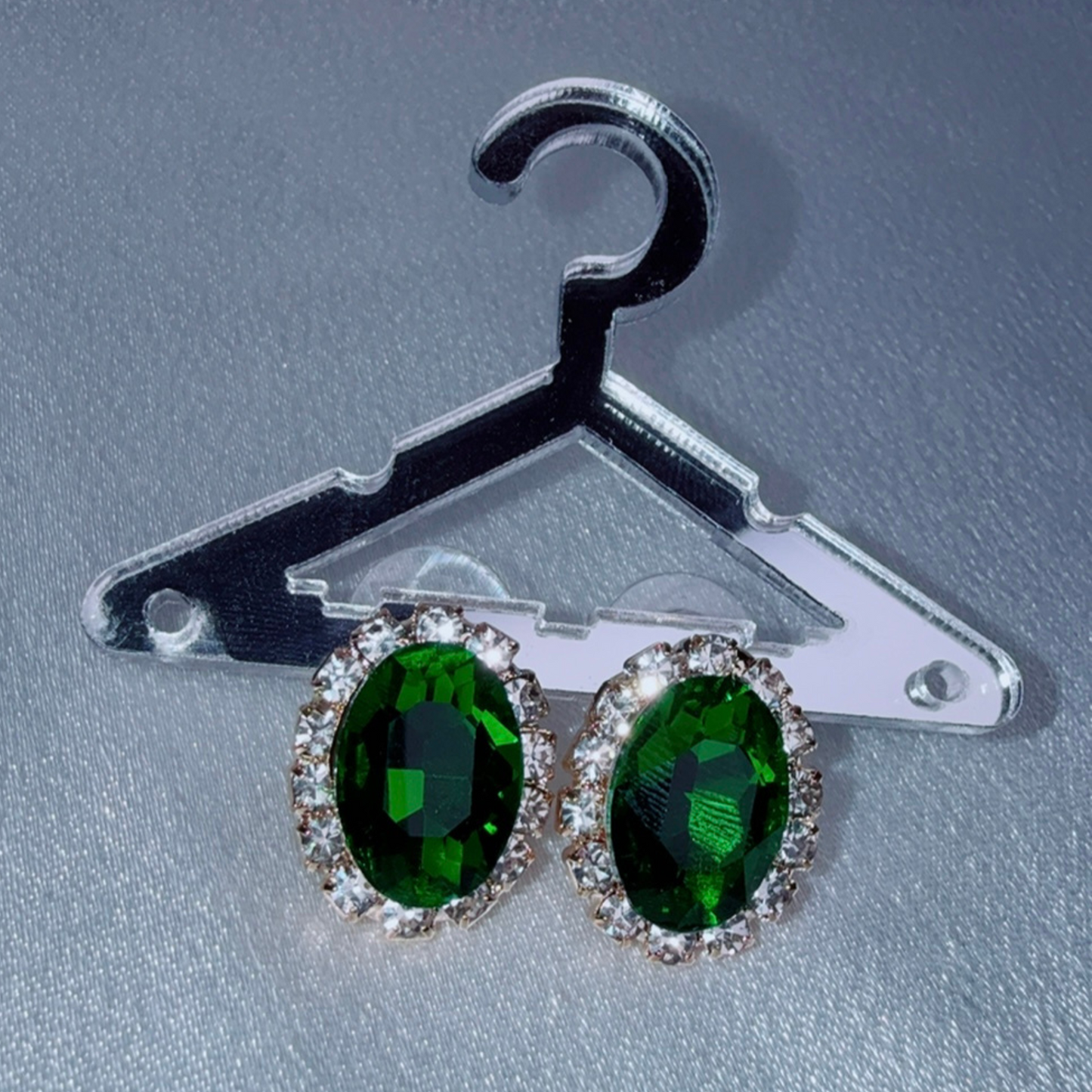 Emerald Shine – Crystal Embrace Collection